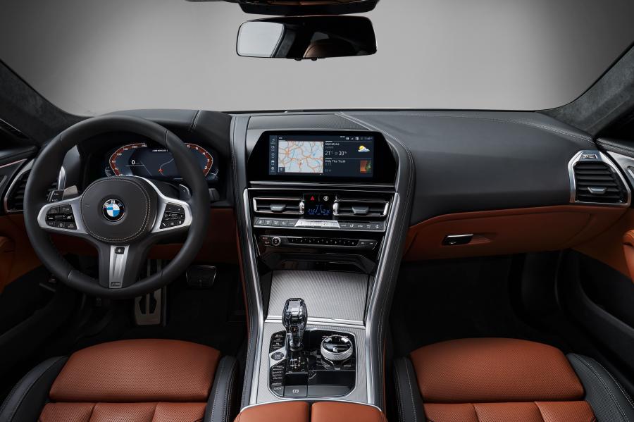 Торпедо BMW M850i xDrive (G15) 2018 года  (WW) (фото 67 из 88)